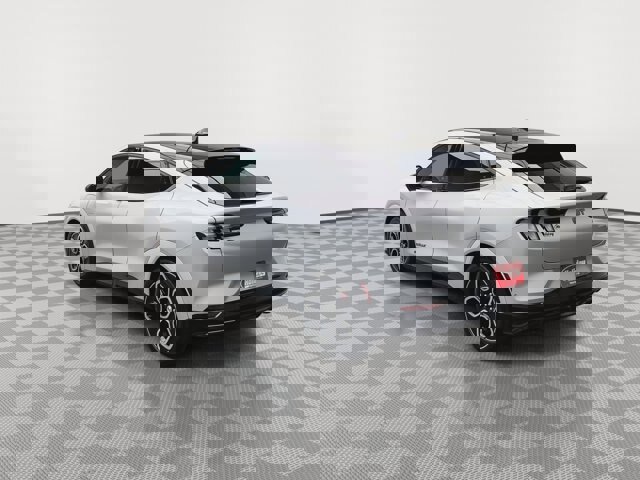 Certified 2022 Ford Mustang Mach-E GT image 3