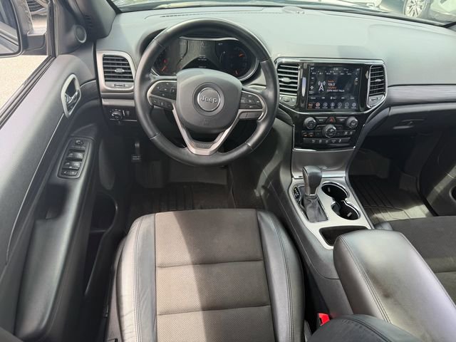Used 2021 Jeep Grand Cherokee Laredo X AWD/4WD image 9