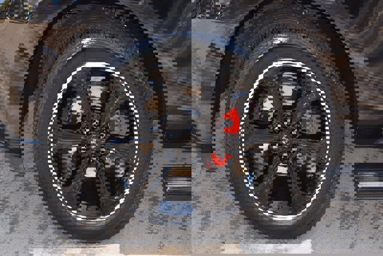 Certified 2023 Ford Expedition Limited image 44