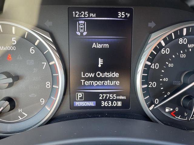 Used 2021 INFINITI Q60 Red Sport 400 w/ Proactive Package image 9