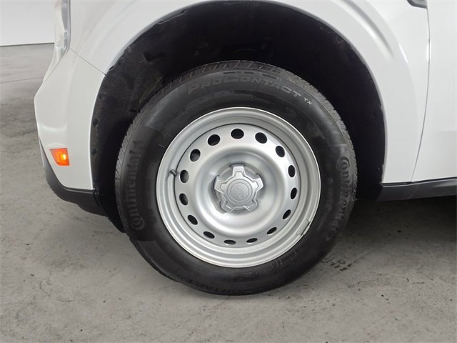 Certified 2025 Ford Maverick XL w/ Equipment Group 102A image 14