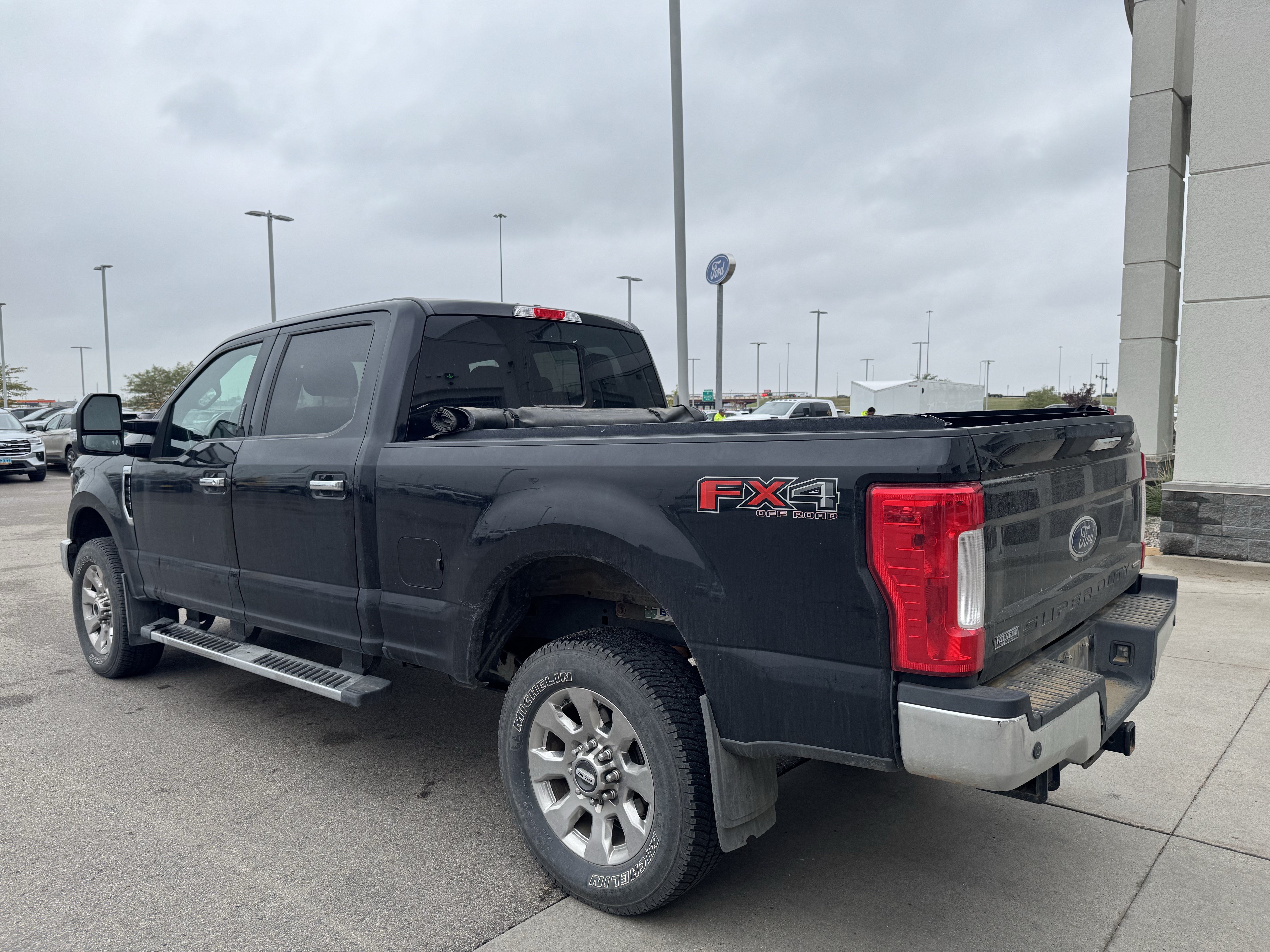 Certified 2017 Ford F250 Lariat w/ Chrome Package AWD/4WD image 4