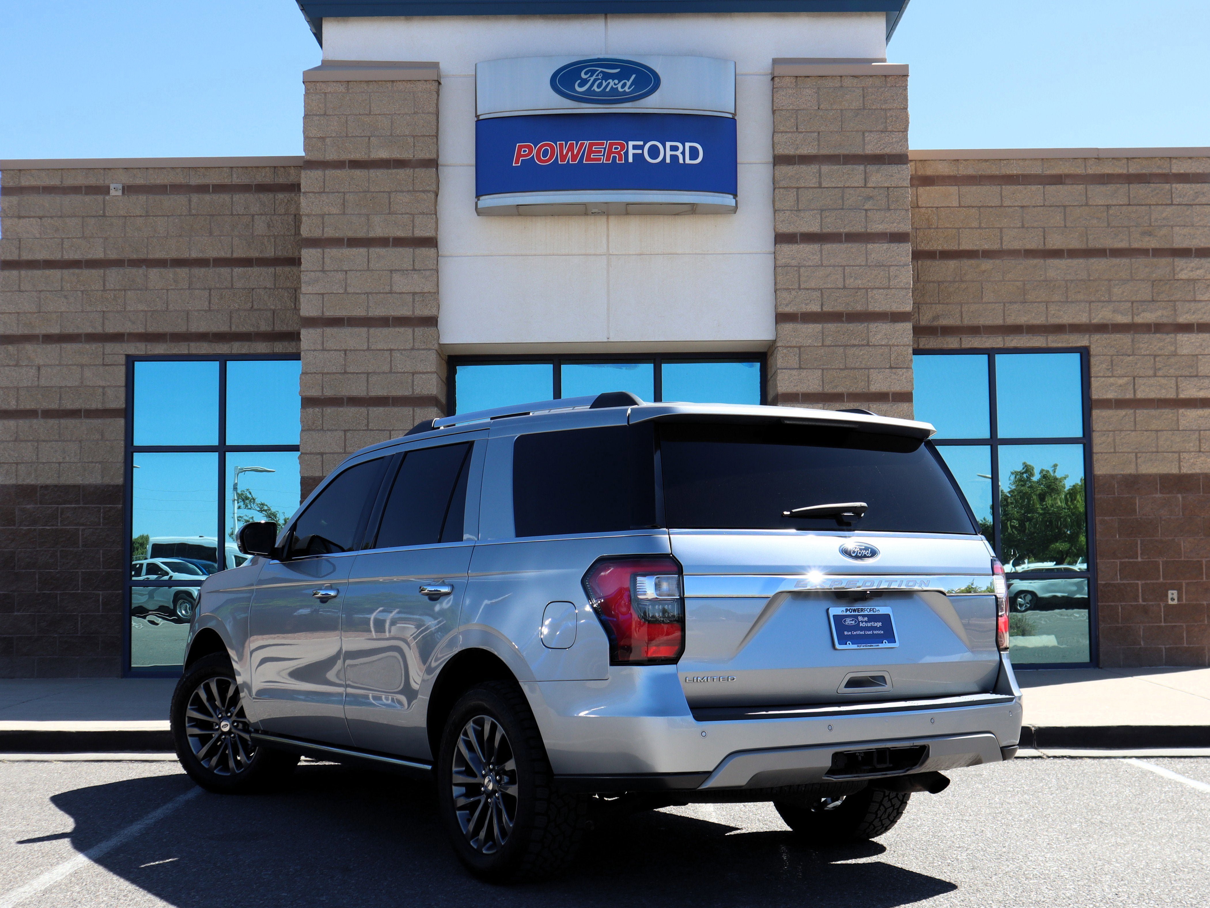 Certified 2021 Ford Expedition Limited AWD/4WD image 3