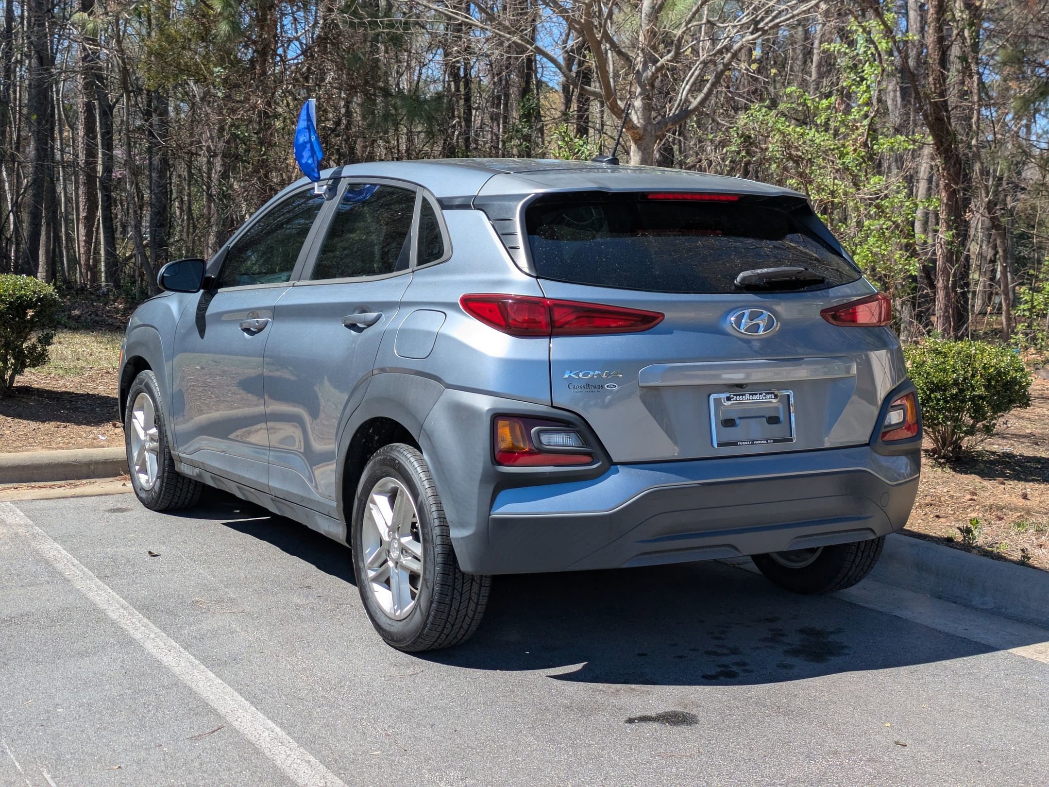 Used 2019 Hyundai Kona SE image 2