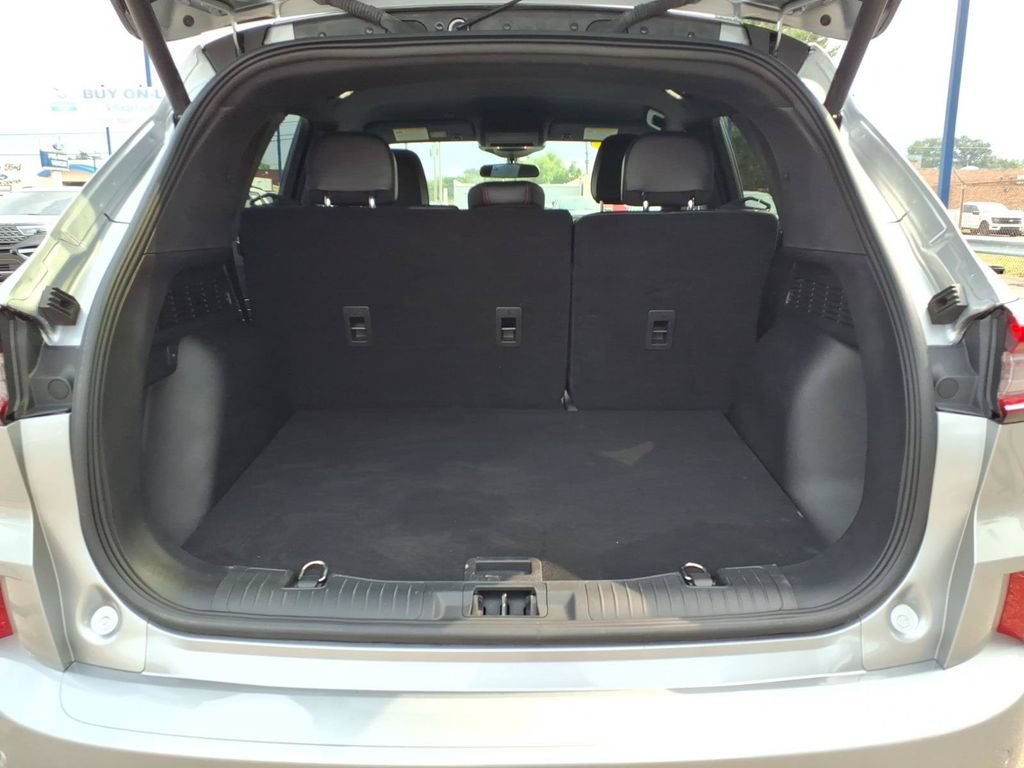 Certified 2023 Ford Escape ST-Line w/ Tech Pack #1 AWD/4WD image 10