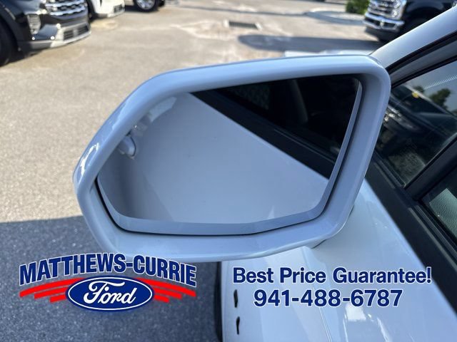 Used 2020 Chevrolet Blazer LT w/ LPO, Black Grille Bar Package FWD image 8