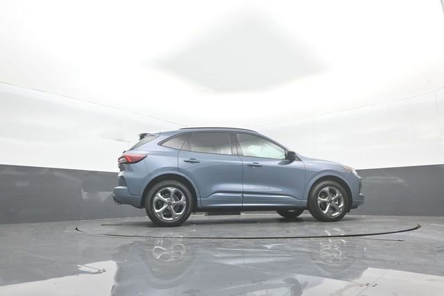 Certified 2023 Ford Escape ST-Line w/ Tech Pack #1 image 33