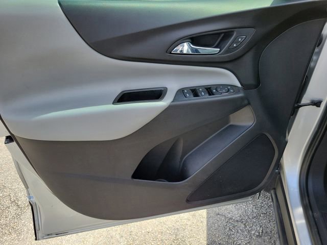 Used 2021 Chevrolet Equinox LT image 16