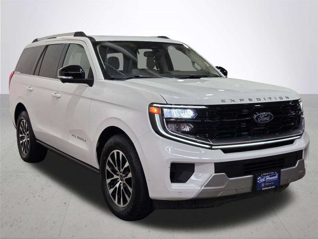 Certified 2025 Ford Expedition Platinum image 8