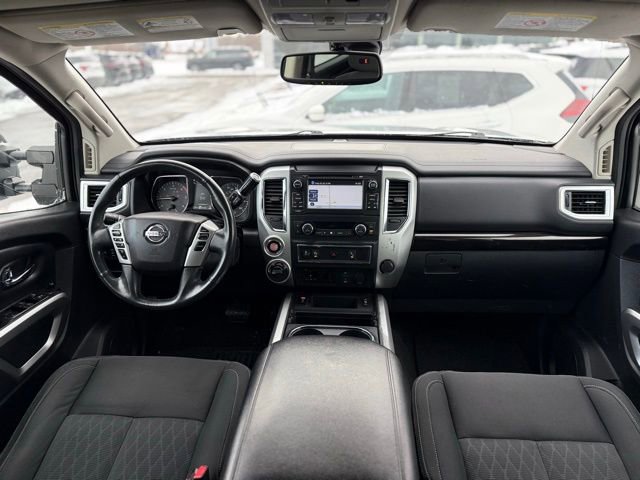 Used 2016 Nissan Titan XD video 2