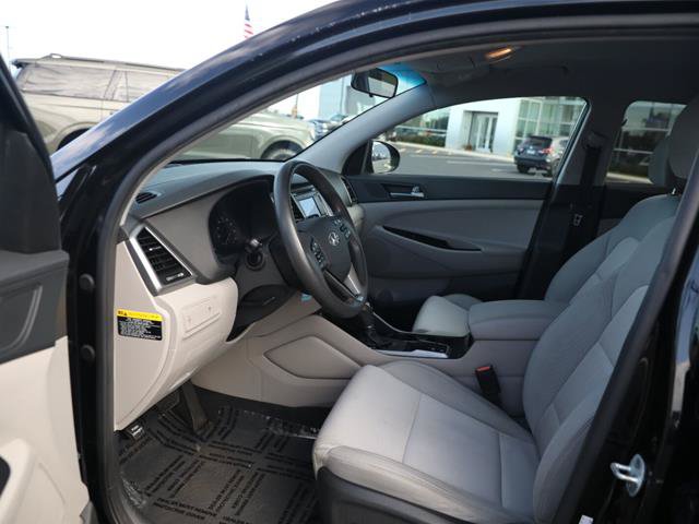 Used 2017 Hyundai Tucson Eco w/ Cargo Package FWD image 3