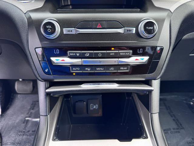 Certified 2020 Ford Explorer XLT w/ Comfort Package AWD/4WD image 19