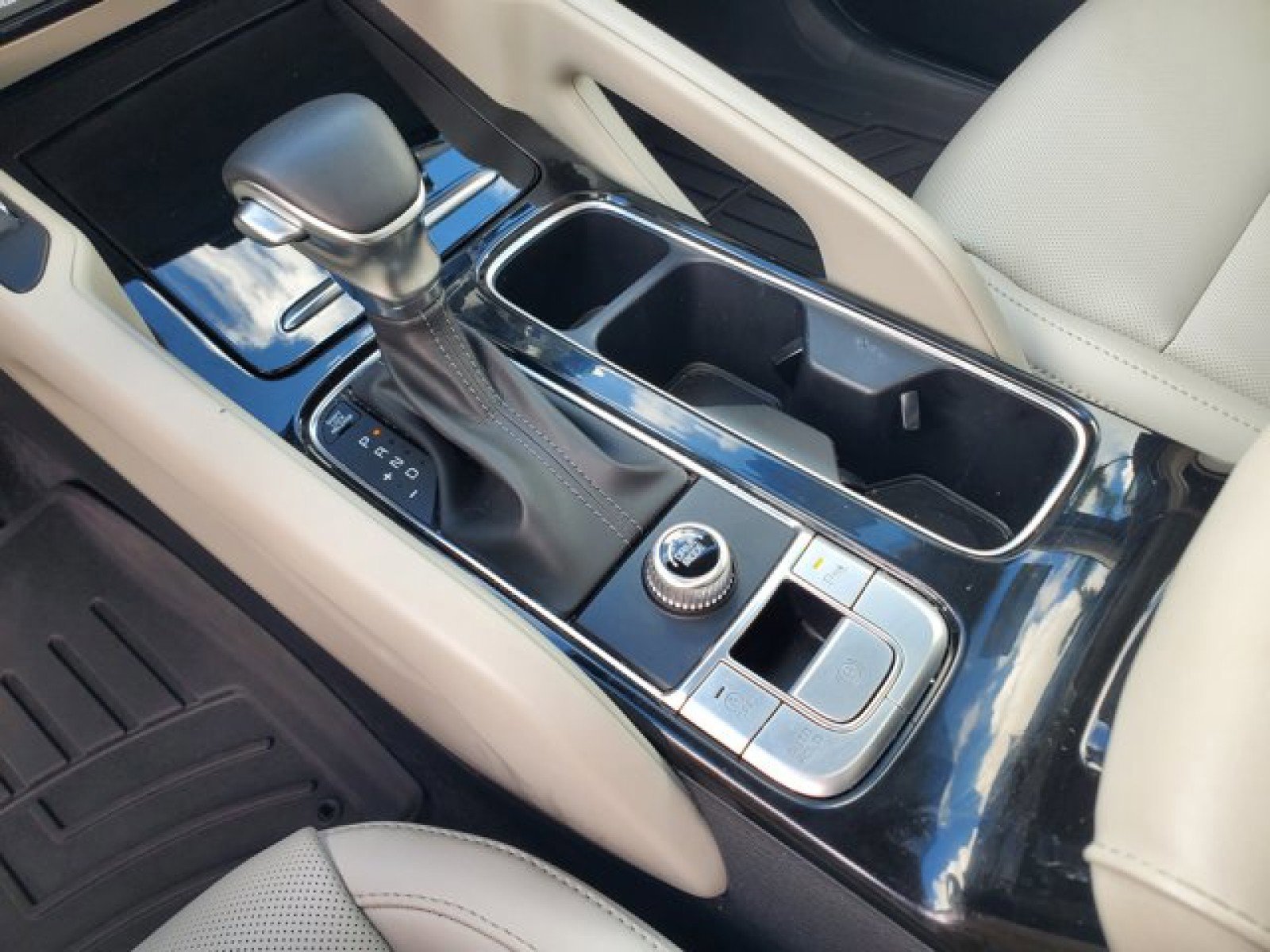 Used 2024 Kia Telluride S w/ S Sunroof Package image 26