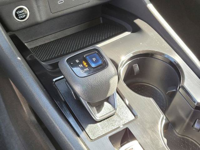 Used 2022 Nissan Rogue SV FWD image 23