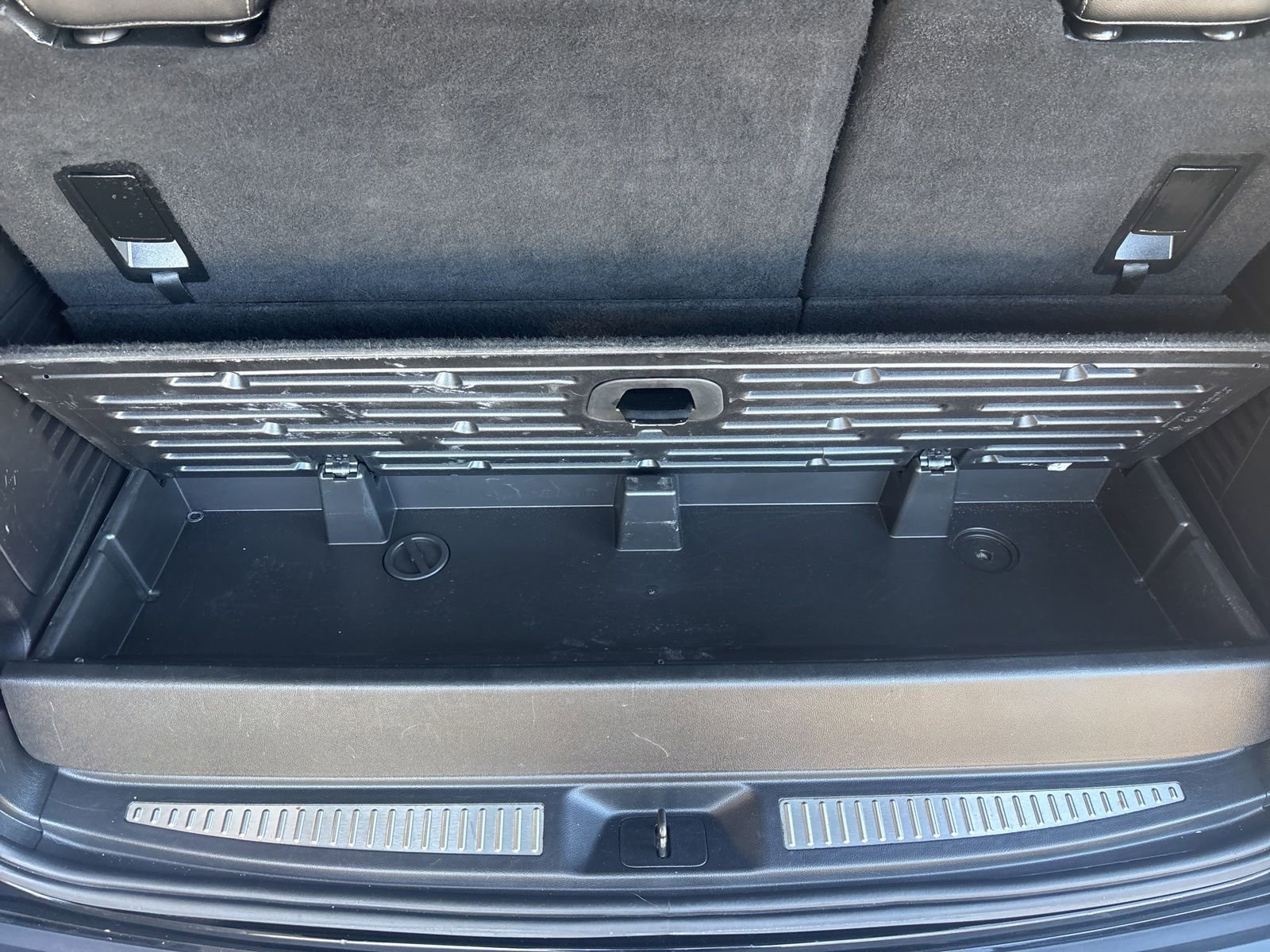Used 2019 Chevrolet Tahoe LT AWD/4WD image 41