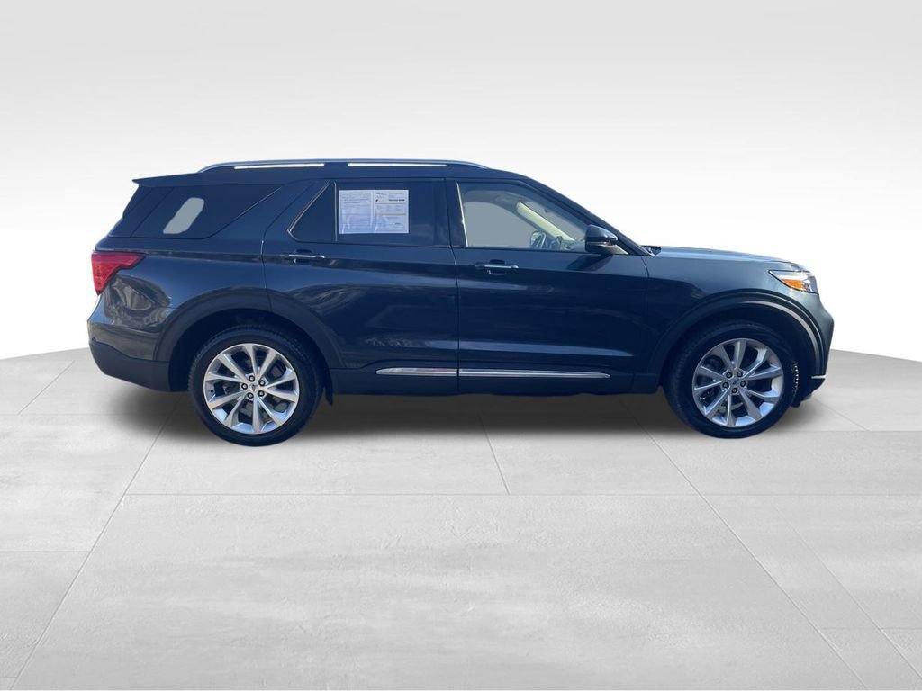 Certified 2022 Ford Explorer Platinum w/ Technology Package image 6