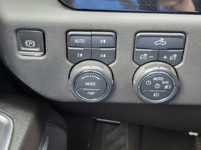 Used 2023 Chevrolet Silverado 1500 LT Trail Boss w/ Convenience Package II image 28