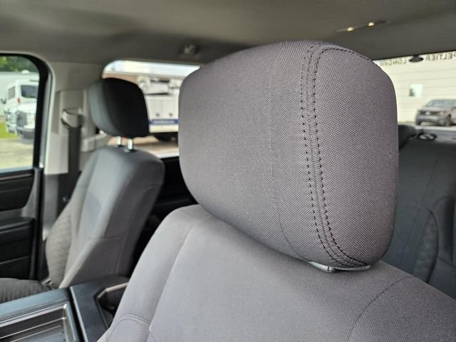 Used 2022 Toyota Tundra SR5 RWD image 32