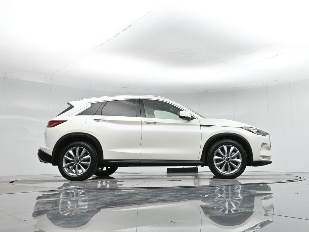 Used 2022 INFINITI QX50 Luxe image 13