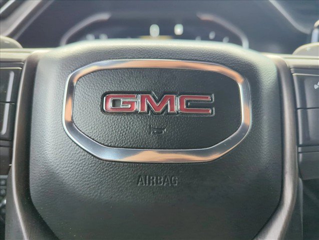 Used 2023 GMC Sierra 1500 AT4 w/ Technology Package AWD/4WD image 22