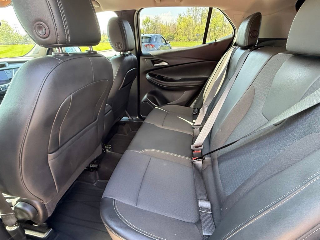Used 2020 Buick Encore GX Preferred AWD/4WD image 13