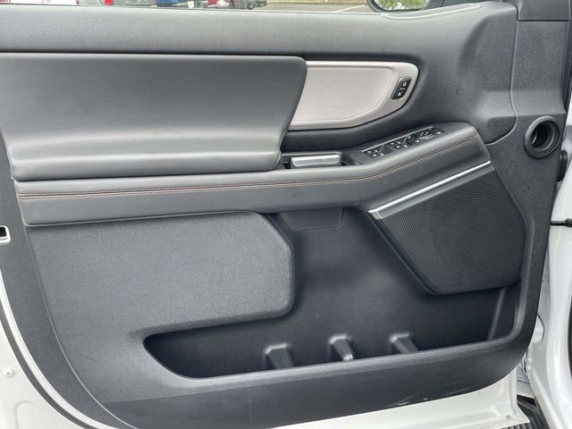 Certified 2025 Ford Expedition Active image 23