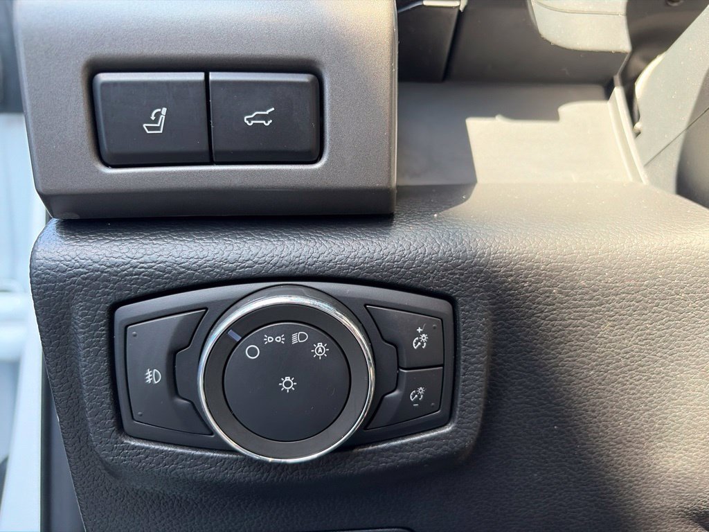 Certified 2021 Ford Expedition XLT RWD image 26