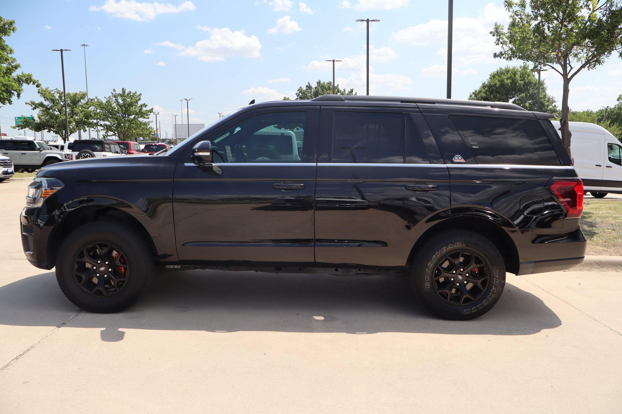 Certified 2022 Ford Expedition Timberline AWD/4WD image 7