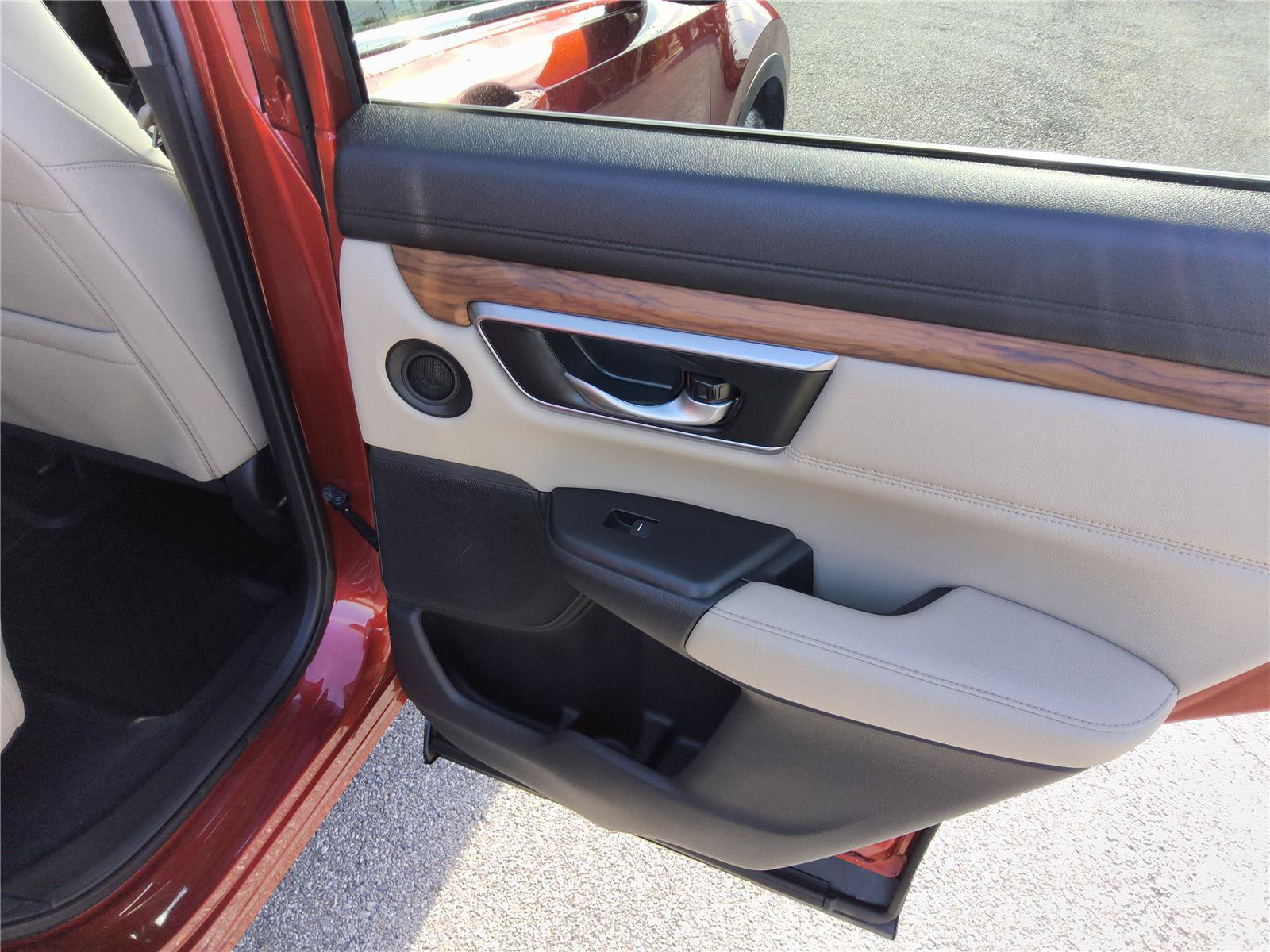 Used 2018 Honda CR-V EX-L image 19