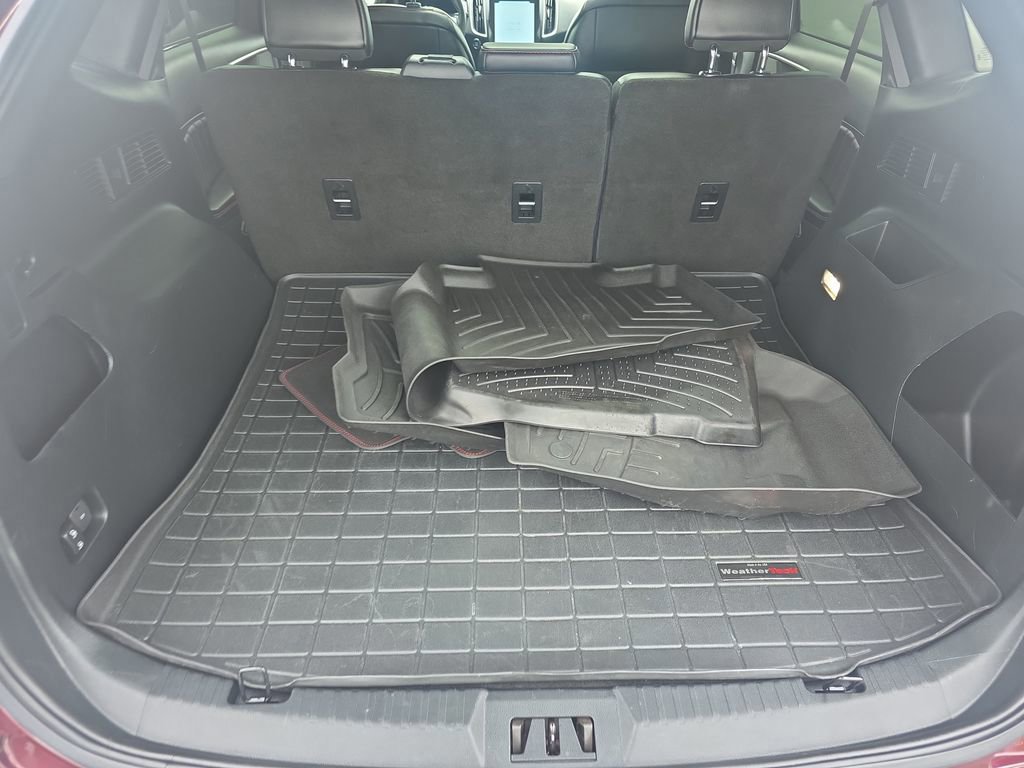 Certified 2021 Ford Edge ST-Line AWD/4WD image 11