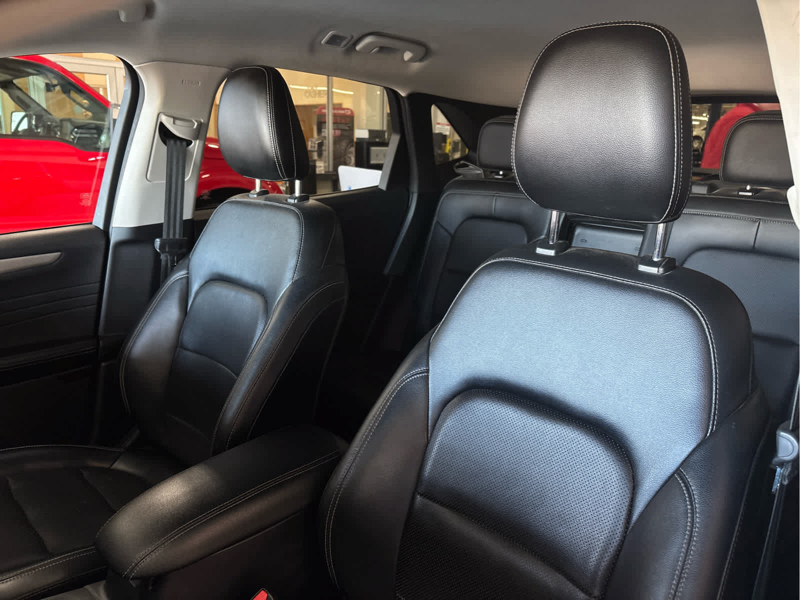Certified 2022 Ford Escape SEL w/ Technology Package AWD/4WD image 26