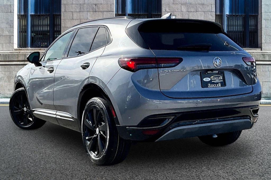 Used 2021 Buick Envision Essence w/ Technology Package I FWD image 10