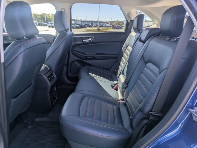 Certified 2022 Ford Edge SEL w/ Sport Appearance Package image 28