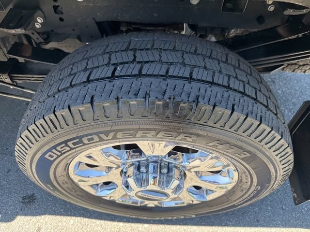 Certified 2022 Ford F350 Lariat w/ Chrome Package AWD/4WD image 12