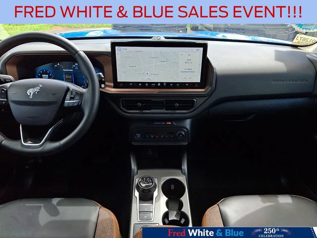 Certified 2025 Ford Bronco Sport Outer Banks w/ Outer Banks Tech Package+ AWD/4WD image 15
