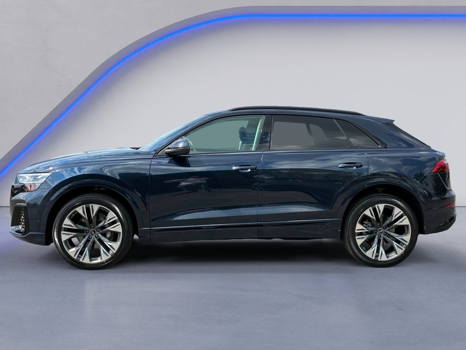 Used 2025 Audi Q8 Premium Plus AWD/4WD image 7