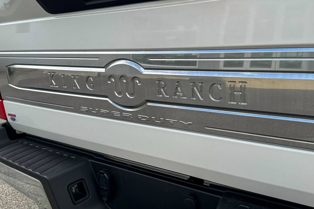 Certified 2022 Ford F450 King Ranch w/ King Ranch Ultimate Package AWD/4WD image 27