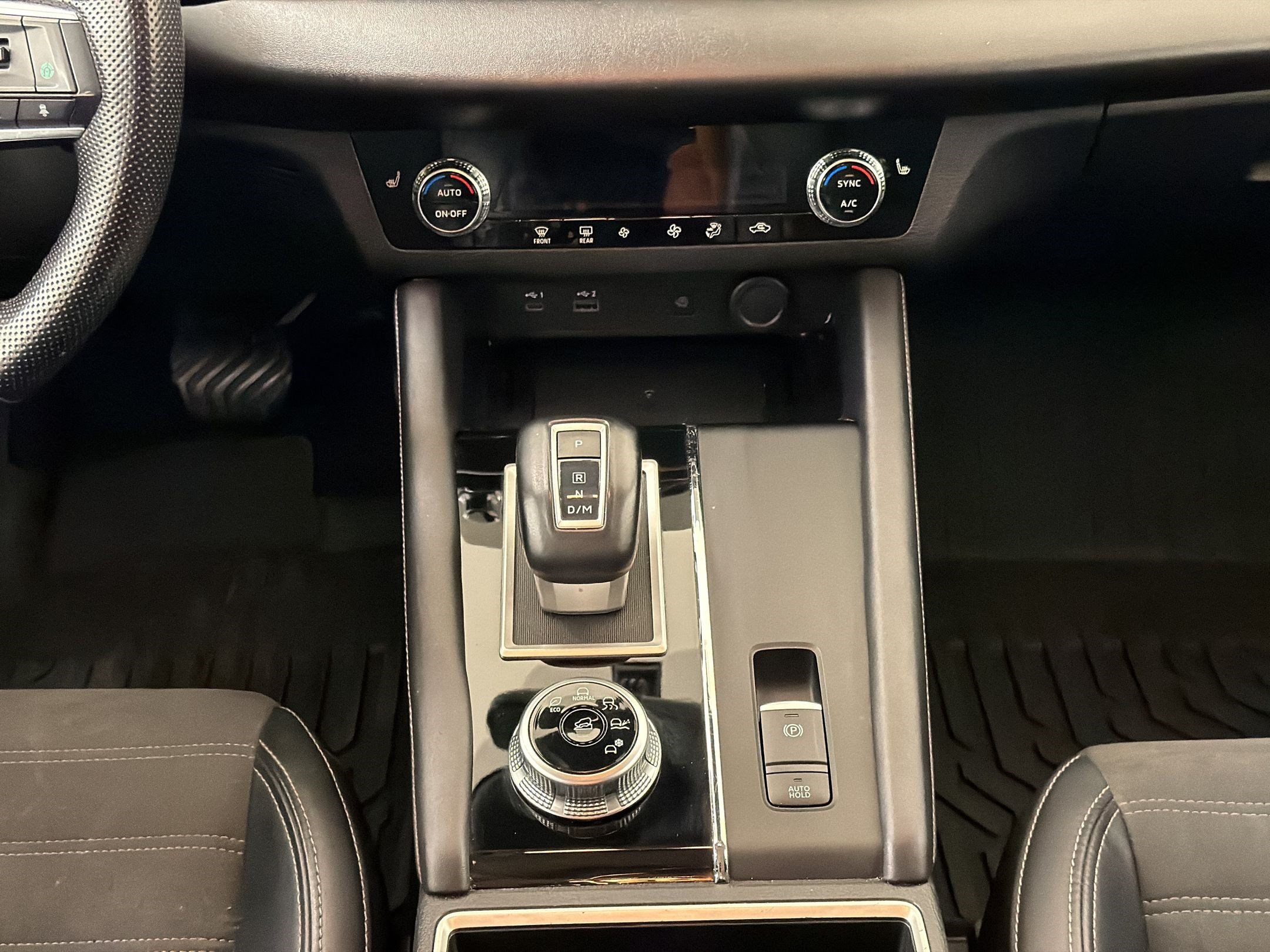 Used 2024 Mitsubishi Outlander SE FWD image 18