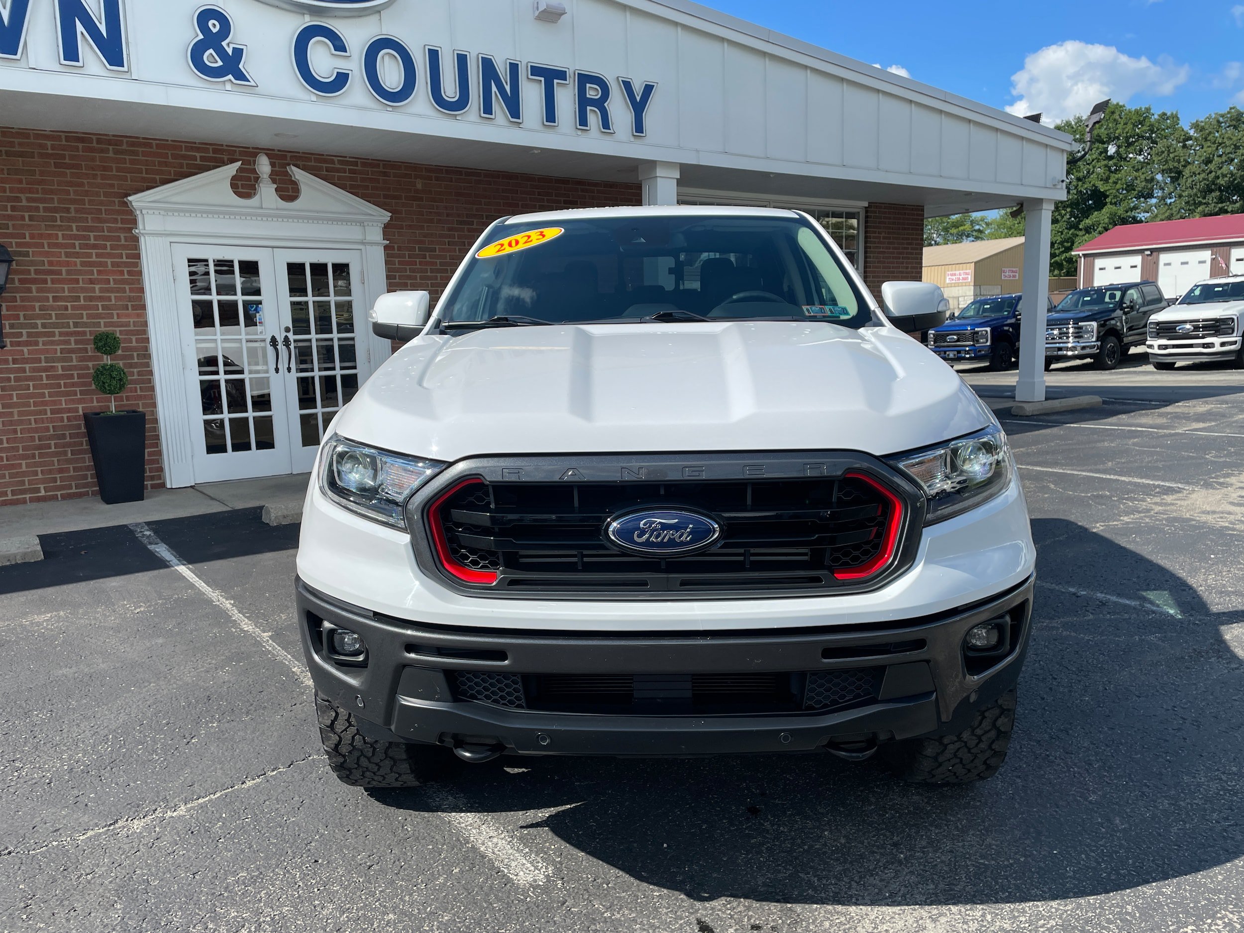 Certified 2023 Ford Ranger Lariat w/ Tremor Off-Road Package AWD/4WD image 2