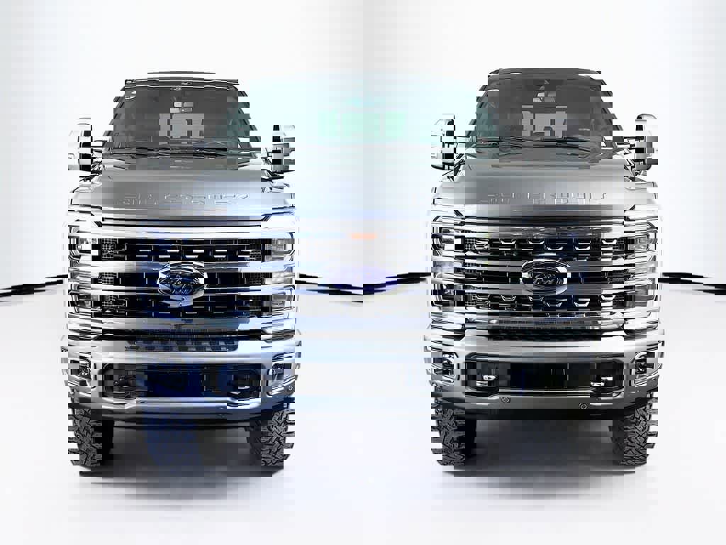 Certified 2024 Ford F250 Platinum w/ Tremor Off-Road Package image 8