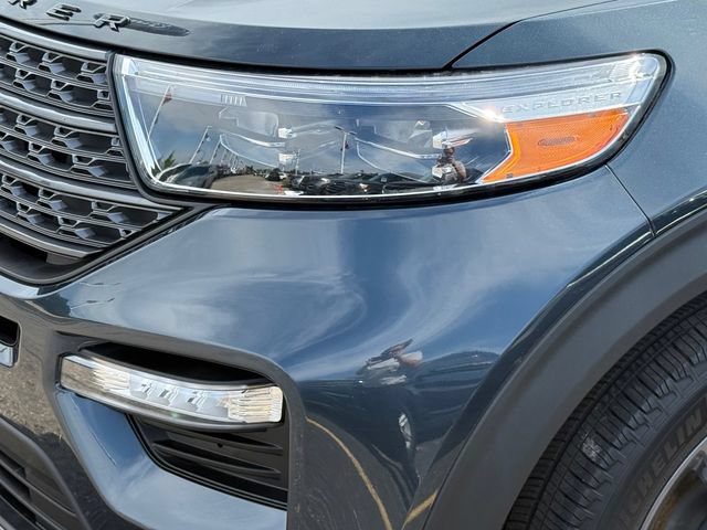 Certified 2023 Ford Explorer XLT w/ Equipment Group 202A AWD/4WD image 27
