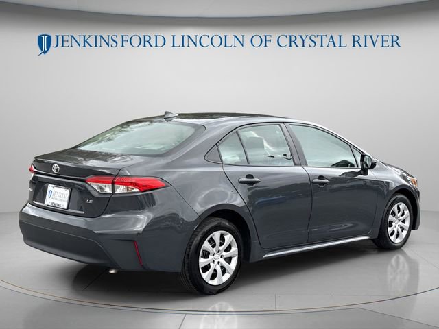 Used 2024 Toyota Corolla LE FWD image 3