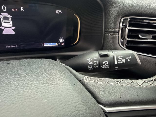 Used 2024 Jeep Wagoneer Series II w/ Flexible Seating Group AWD/4WD image 33