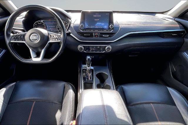 Used 2022 Nissan Altima 2.5 SR FWD image 16