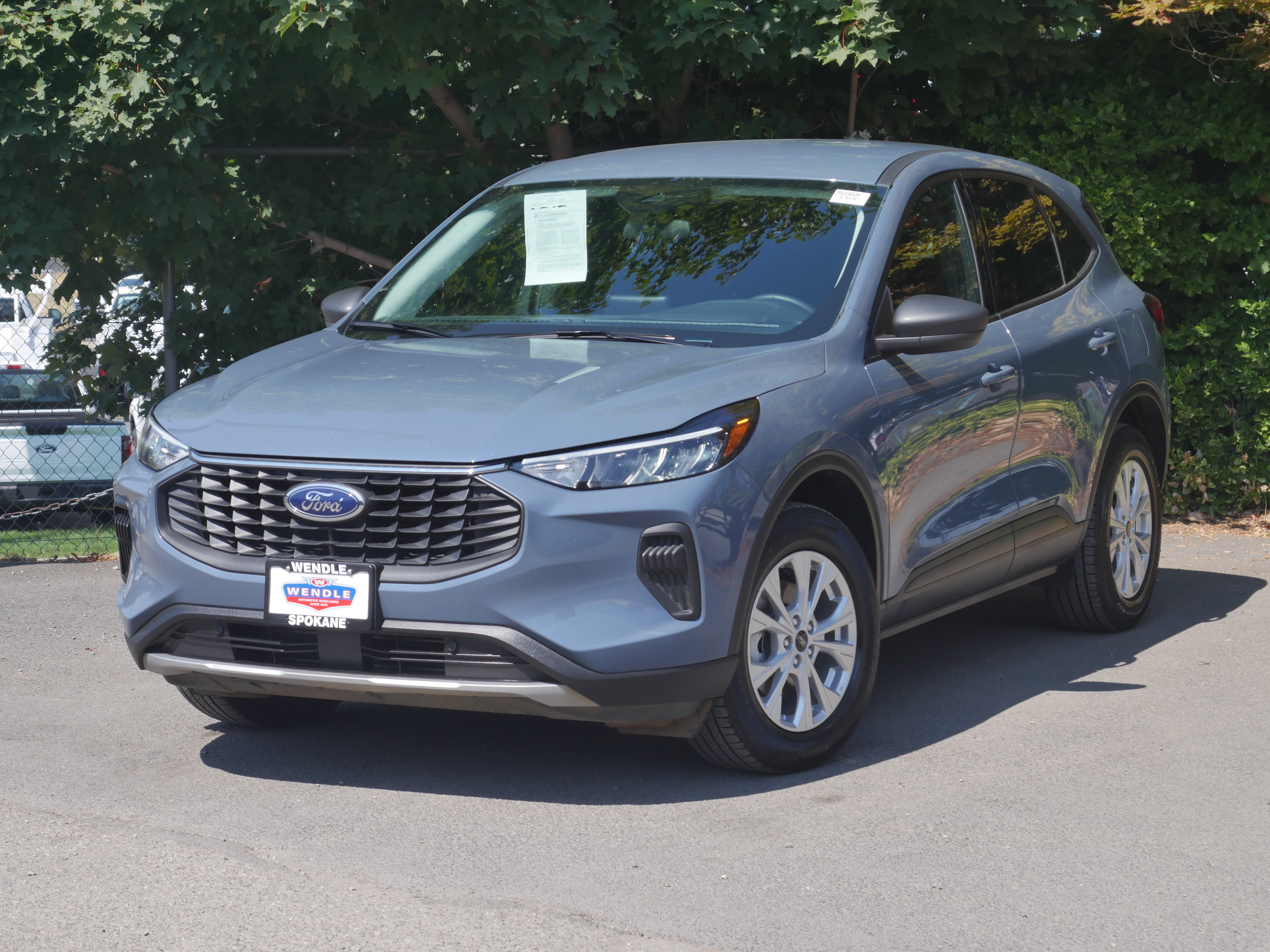 Certified 2025 Ford Escape Active AWD/4WD image 2