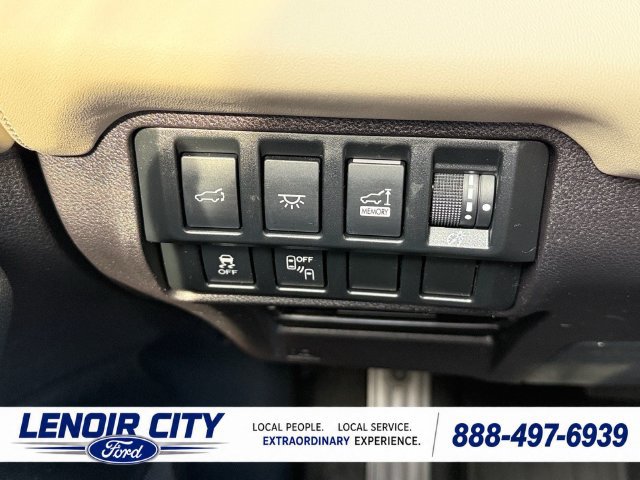 Used 2020 Subaru Ascent Touring w/ Popular Package #2 AWD/4WD image 19