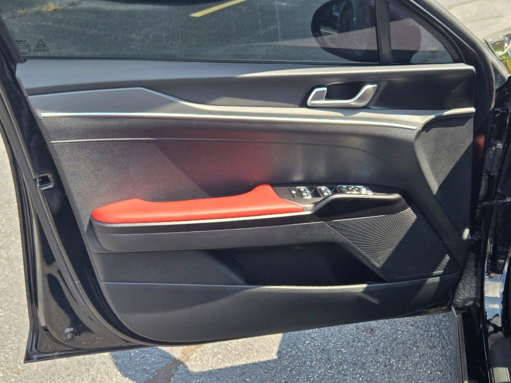 Used 2024 Kia K5 GT-Line image 17