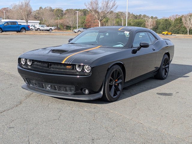 Used 2023 Dodge Challenger GT w/ Plus Package image 8
