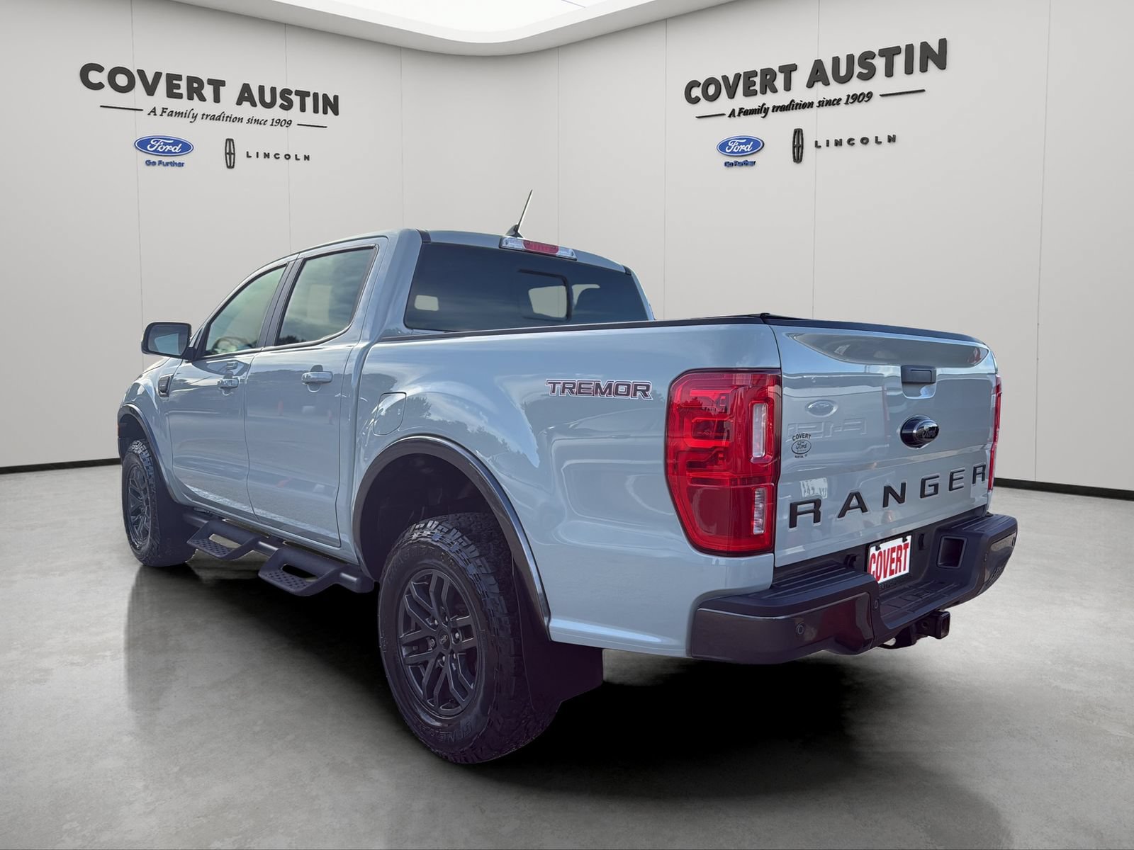 Certified 2022 Ford Ranger Lariat w/ Tremor Off-Road Package AWD/4WD image 3