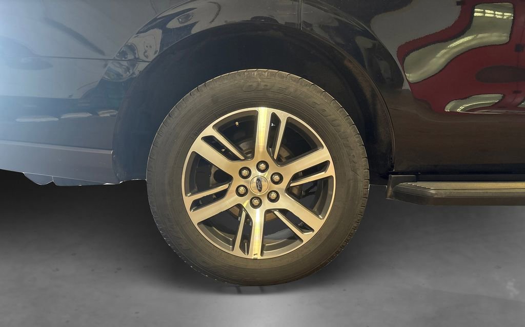 Certified 2024 Ford Expedition Limited AWD/4WD image 18